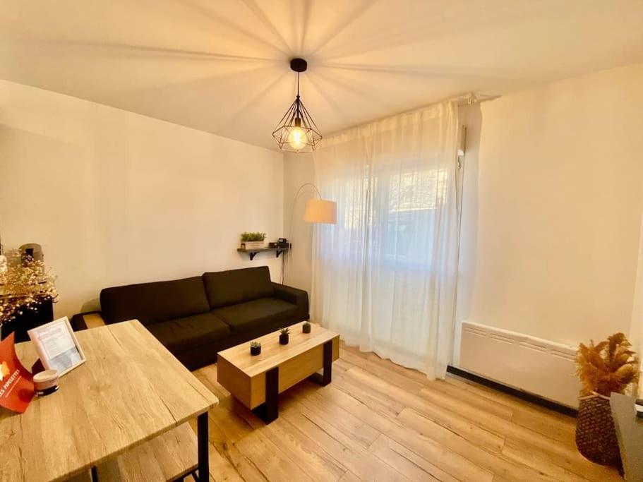 Apartment Clos Pasteur Modern For 4 People *